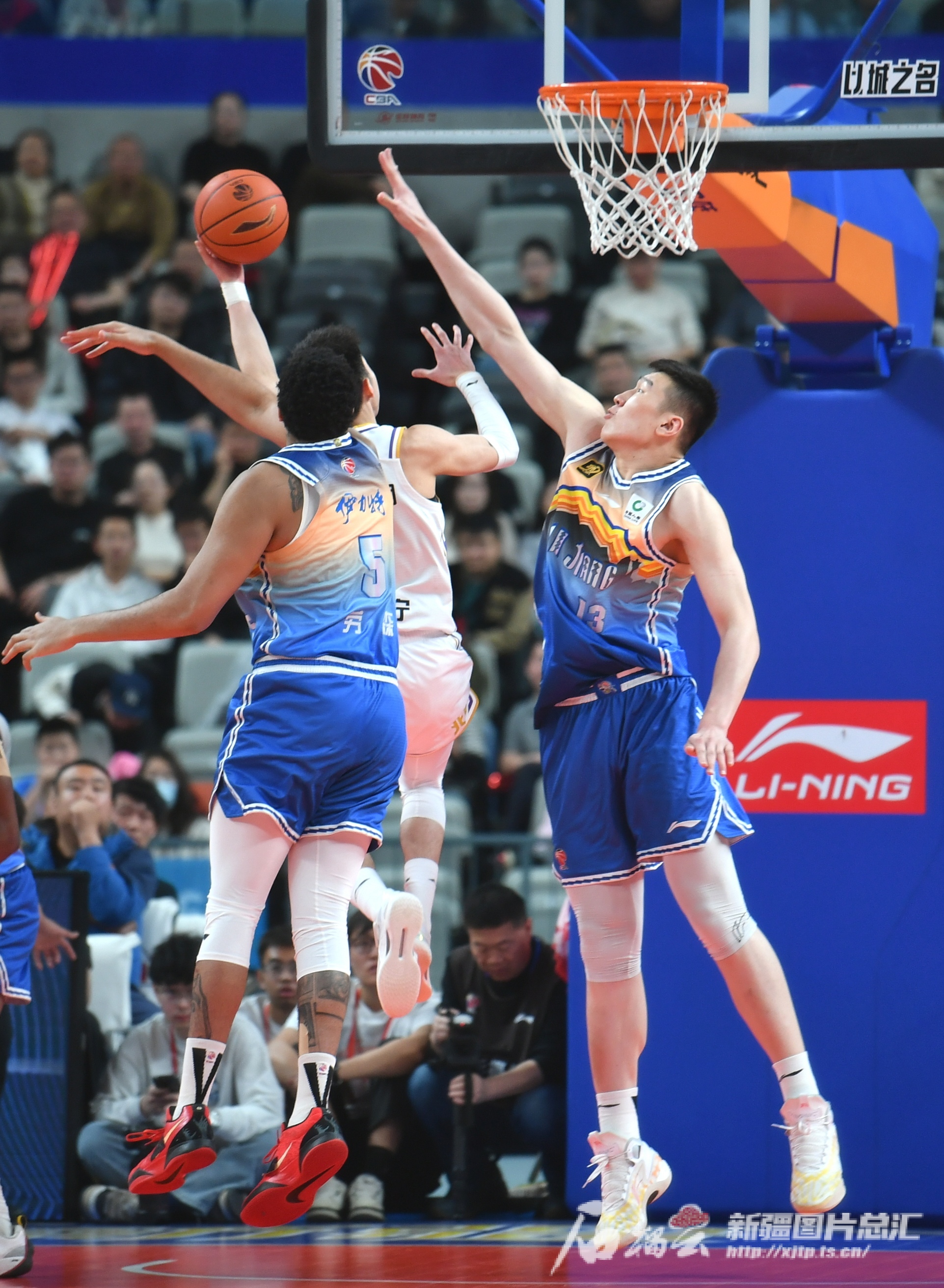 关于新疆队大胜，士气高涨迎接接下来的比赛的信息