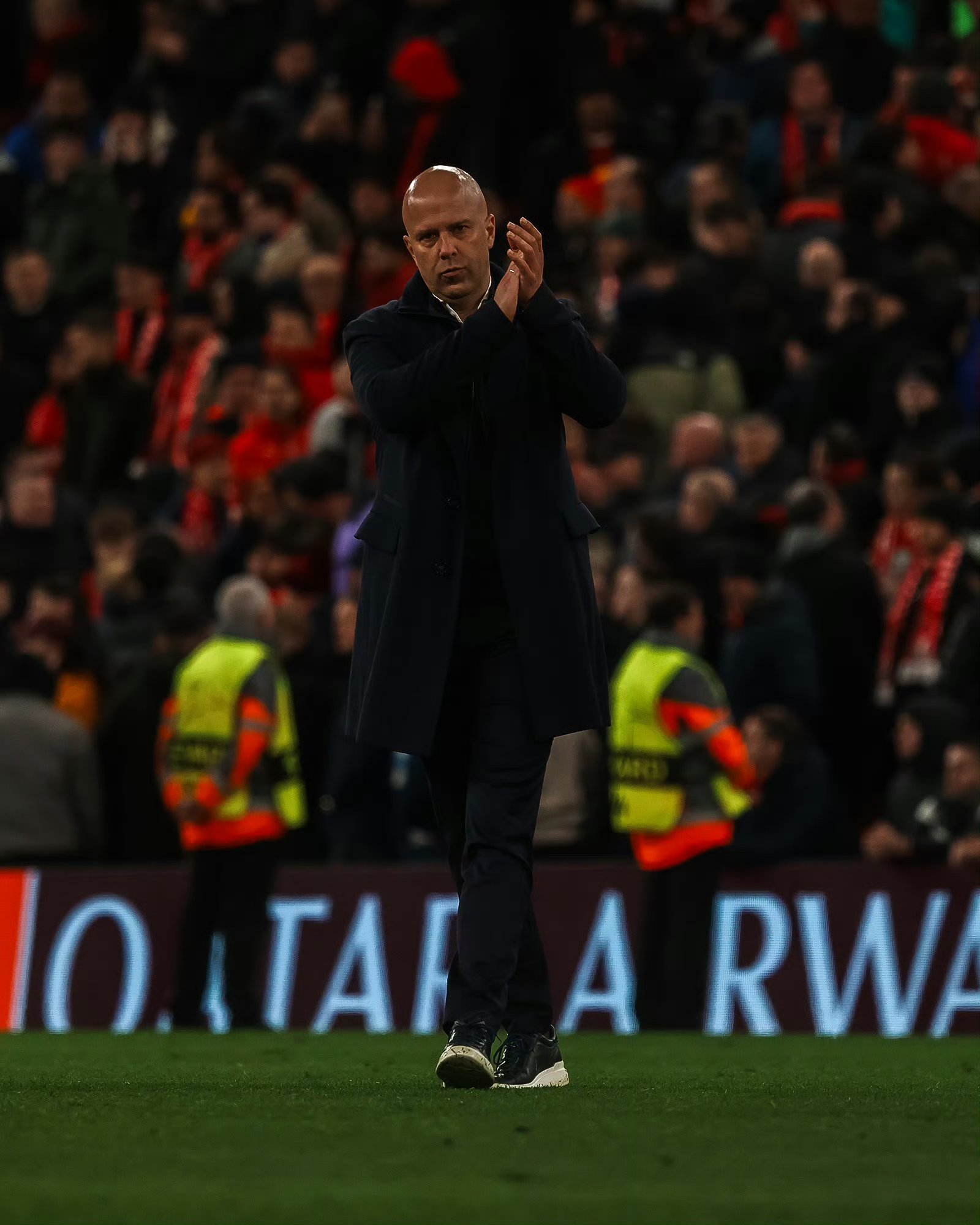 包含巴黎圣日耳曼全力以赴,欲为球迷赢得胜利的词条 包含巴黎圣日耳曼全力以赴,欲为球迷赢得胜利的词条