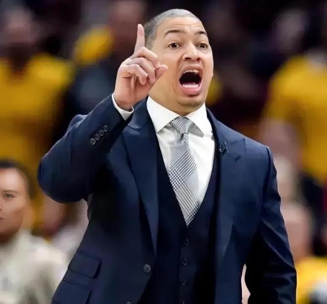 凯尔特人队逆转活塞队，泰伦卢33分砍垒铁