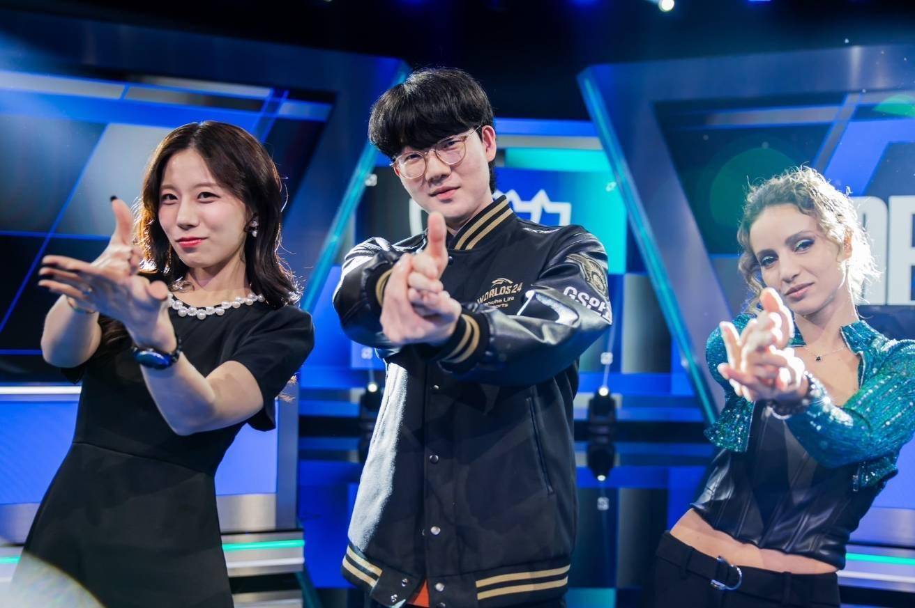 开云APP-包含DRX险胜BLG，Viper开启传奇时刻焦点之战八强赛，引爆全场热议的词条