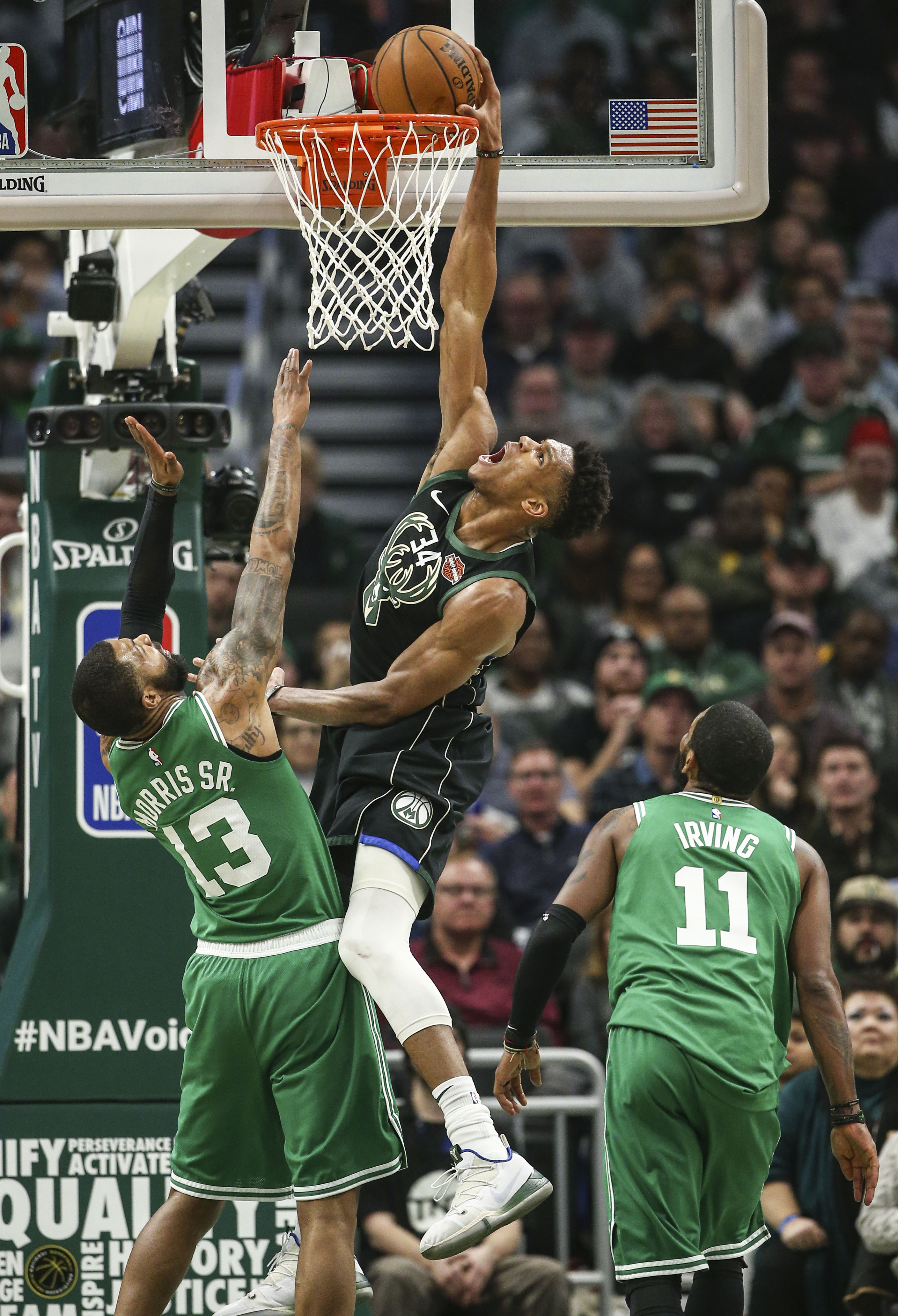 雄鹿签下安特托昆博，续约5年15亿合同