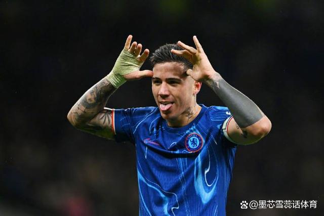 切尔西主场告捷,全取三分提前晋级淘汰赛 切尔西主场告捷,全取三分提前晋级淘汰赛