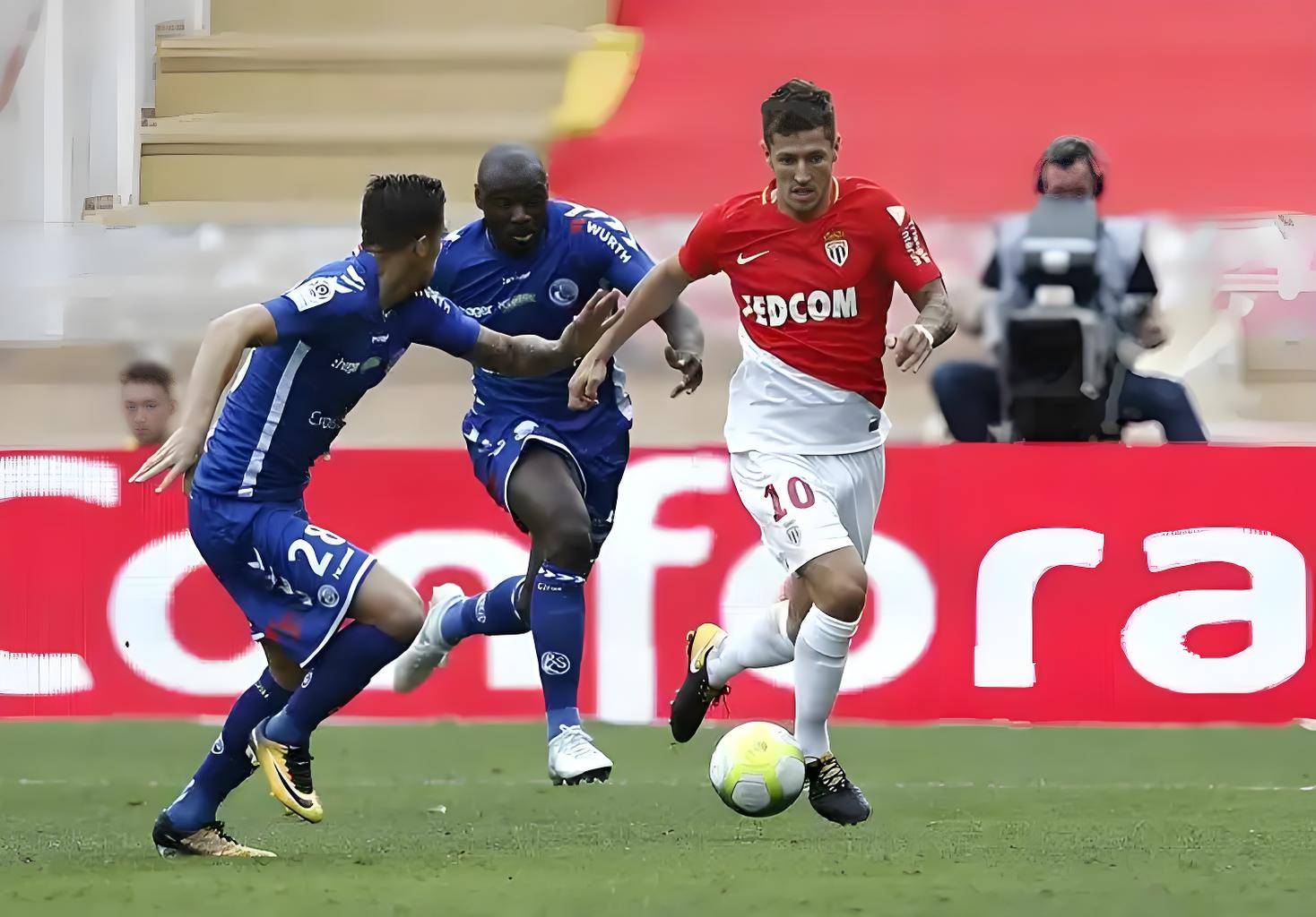 摩纳哥在主场迎来胜利,表现抢眼 摩纳哥在主场迎来胜利,表现抢眼