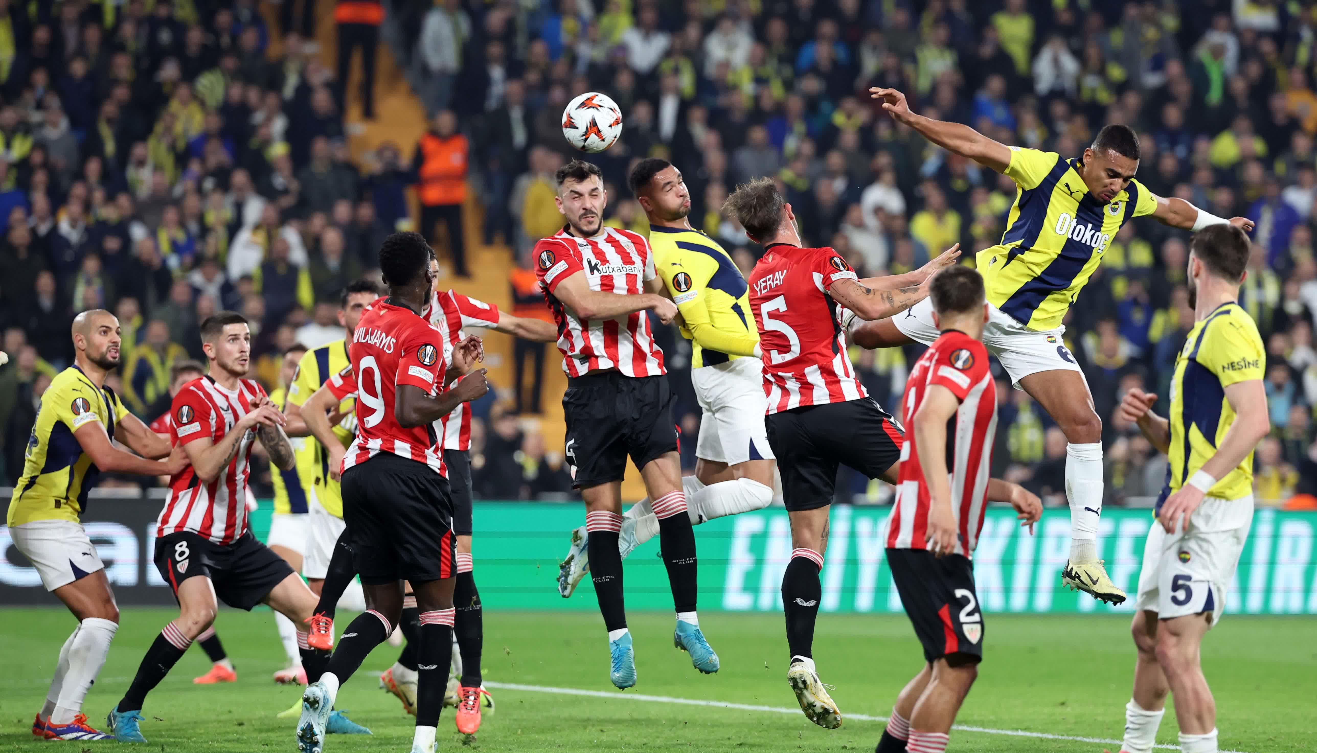 欧洲杯预选赛竞争激烈,悬念重重带来惊喜 欧洲杯预选赛竞争激烈,悬念重重带来惊喜