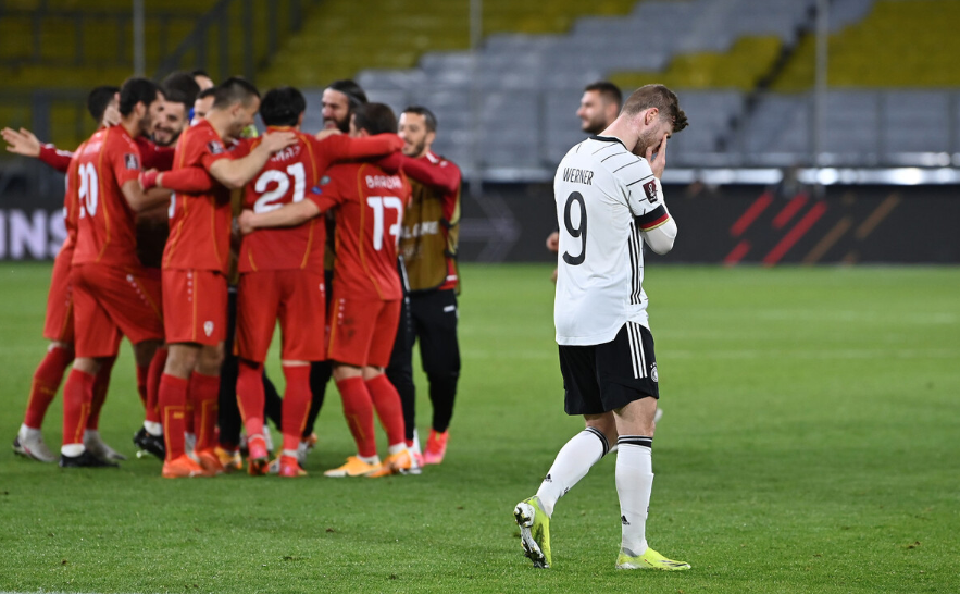 开云体育APP下载-罗马尼亚国家队实现逆袭，晋级下一轮