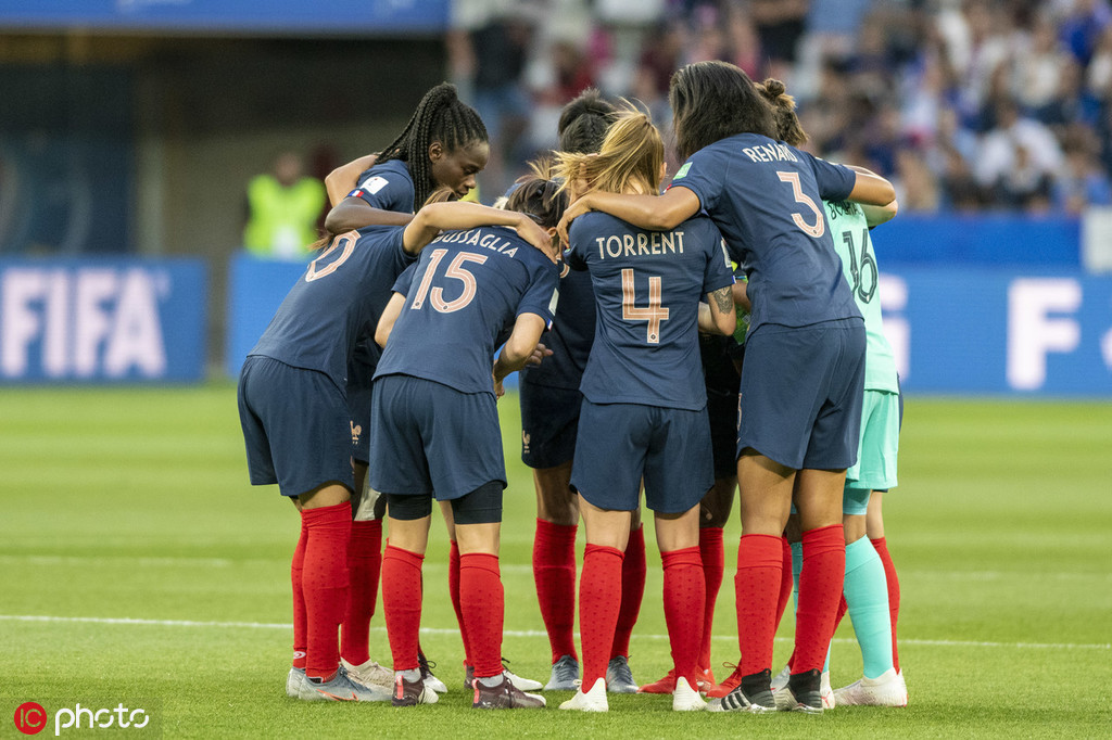 里尔女足欲赢下摩纳哥女足，继续领跑